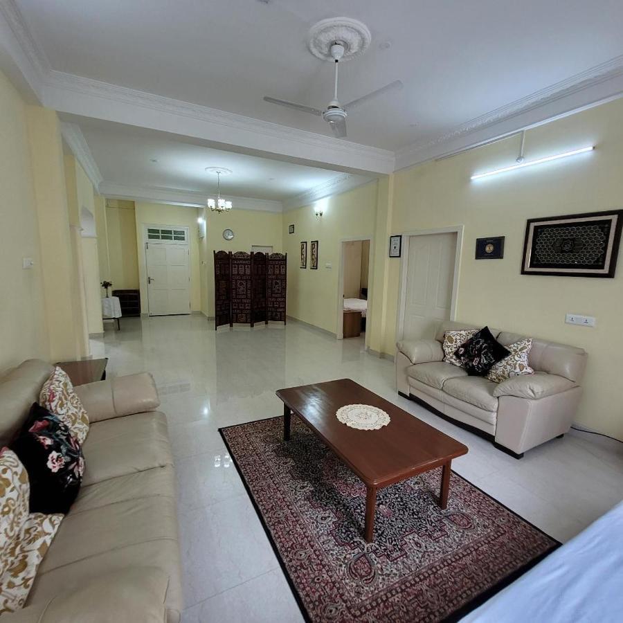 Apartment Vazeer Residancy Hyderabad