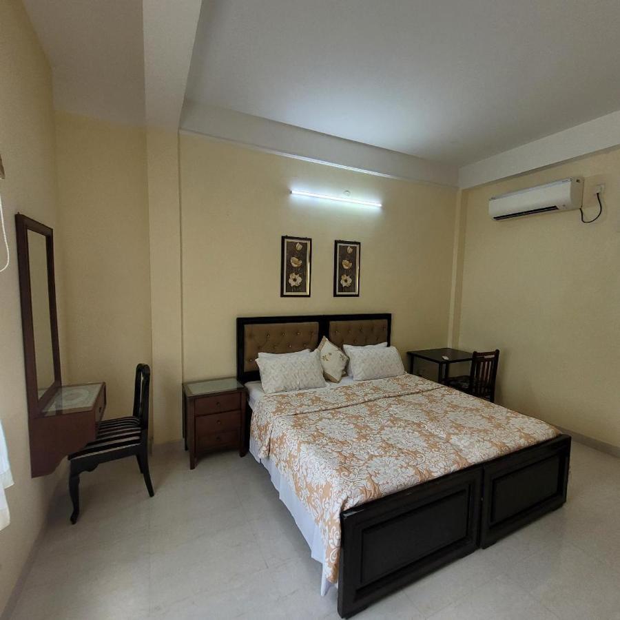 Vazeer Residancy Apartment *
