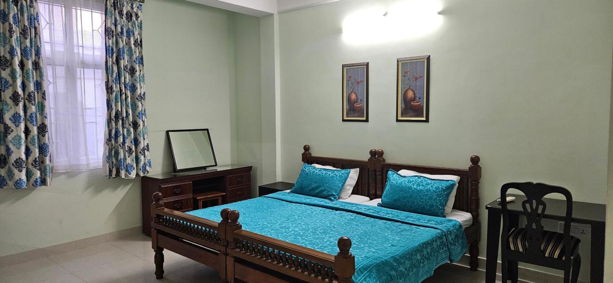 Vazeer Residancy Apartment *