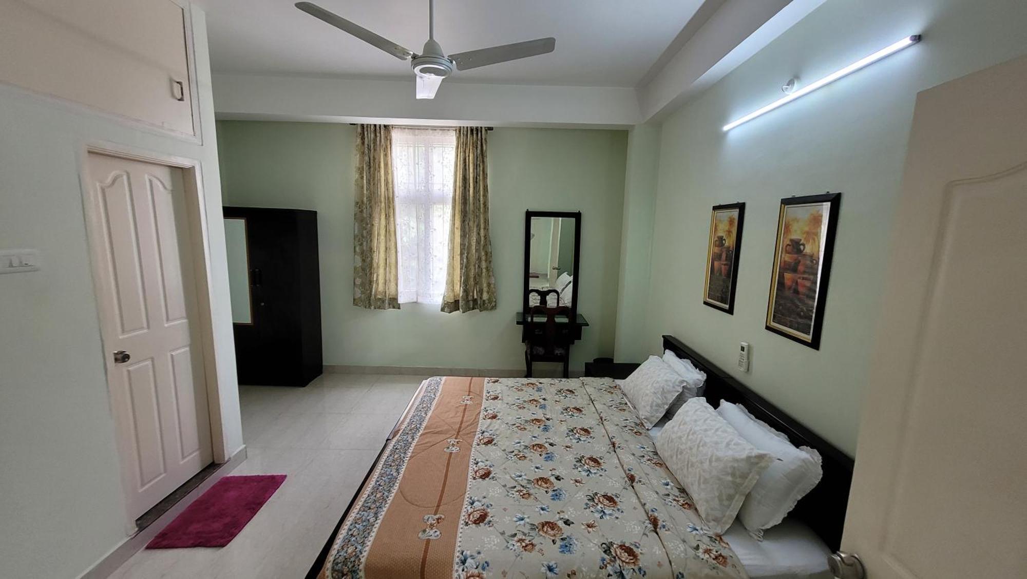 Apartment Vazeer Residancy *