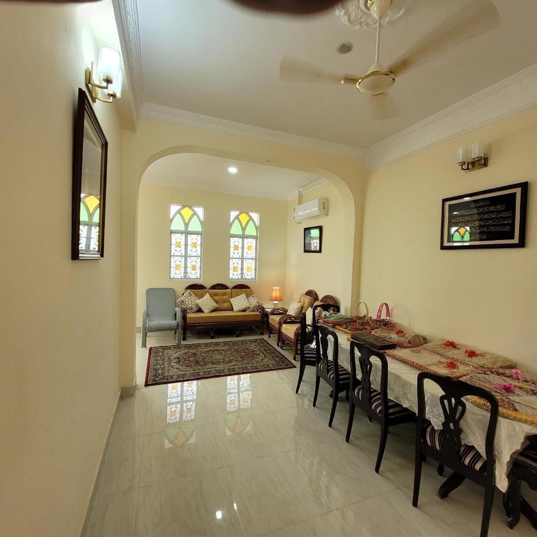 Vazeer Residancy * Hyderabad
